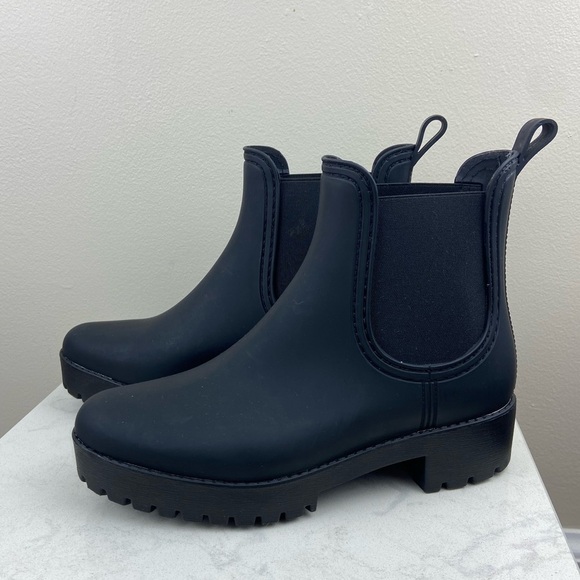 JEFFREY CAMPBELL RAINZ CHELSEA LUG BOOTS Black Matte Size 9 - Picture 2 of 16